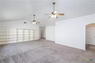 10218 Chuck Wagon Ct, Converse, TX 78109 - Photo 7