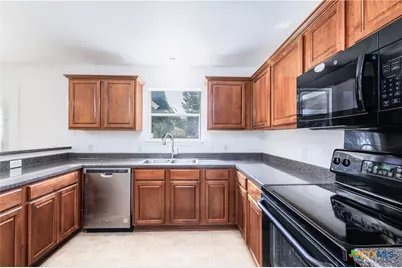 10218 Chuck Wagon Court, Converse, TX 78109 - Photo 13