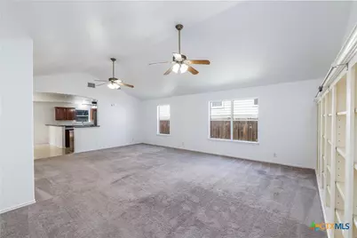 10218 Chuck Wagon Court, Converse, TX 78109 - Photo 5