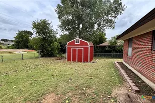 2001 Pleasant Ln, Copperas Cove, TX 76522 - Photo 27