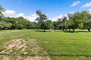 1408 N Bishop St, San Marcos, TX 78666 - Photo 1