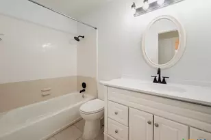 404 Alamogordo Dr, Victoria, TX 77904 - Photo 21