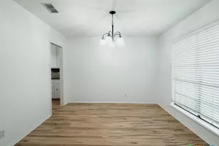 404 Alamogordo Dr, Victoria, TX 77904 - Photo 5