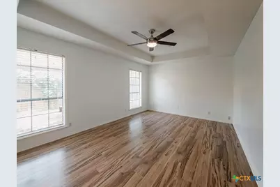 404 Alamogordo Drive, Victoria, TX 77904 - Photo 13