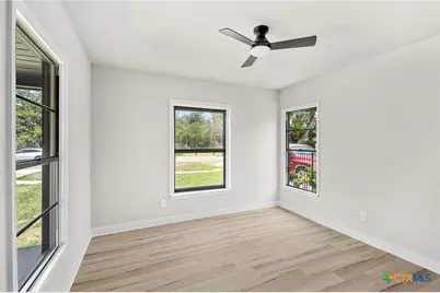902 W Green Avenue, Killeen, TX 76541 - Photo 21