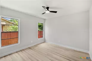 902 W Green Ave, Killeen, TX 76541 - Photo 23
