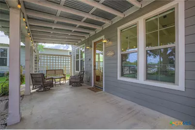 349 E South Street, New Braunfels, TX 78130 - Photo 7