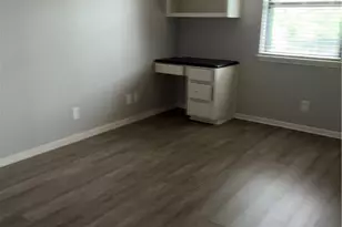 1413 S Roy Reynolds Dr, Killeen, TX 76543 - Photo 3