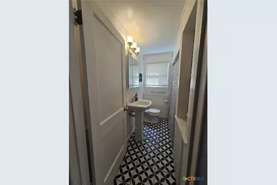 1501 E Rosebud Avenue, Victoria, TX 77901 - Photo 13