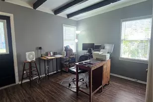 1501 E Rosebud Ave, Victoria, TX 77901 - Photo 11