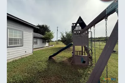 256 County Road 481, Gonzales, TX 78629 - Photo 13