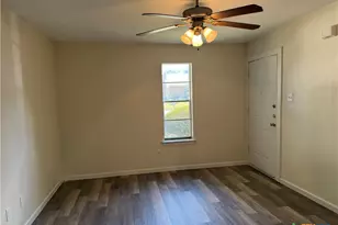 1409 Calle Nogal St, Temple, TX 76502 - Photo 3