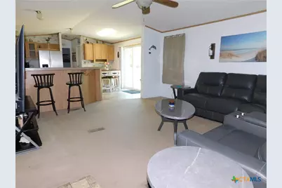 115 W County Road 314, Port Lavaca, TX 77979 - Photo 5