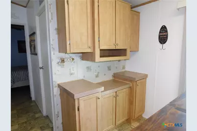 115 W County Road 314, Port Lavaca, TX 77979 - Photo 11