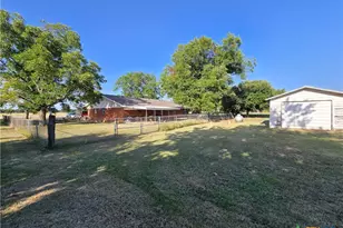 14947 E Hwy 36 Hwy, Jonesboro, TX 76538 - Photo 21
