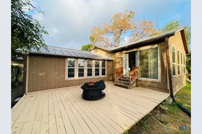 1695 Kuehler Avenue, New Braunfels, TX 78130 - Photo 5