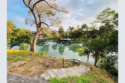 1695 Kuehler Avenue, New Braunfels, TX 78130 - Photo 7