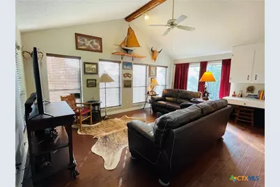 1695 Kuehler Avenue, New Braunfels, TX 78130 - Photo 11