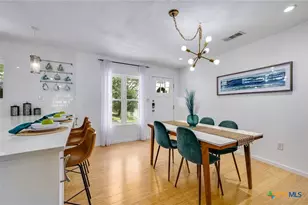 403 Krebs Ln, Austin, TX 78704 - Photo 3