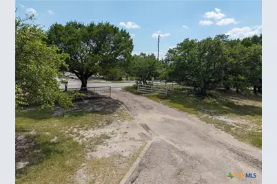 217 Buggy Road, Killeen, TX 76542 - Photo 37