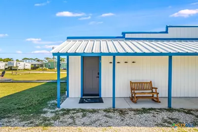2818 W Adams Avenue, Port O'Connor, TX 77982 - Photo 23