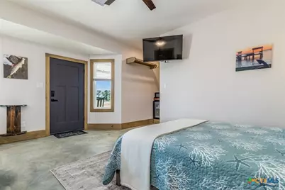 2818 W Adams Avenue, Port O'Connor, TX 77982 - Photo 11
