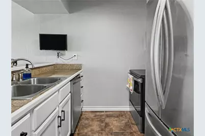 4141 Whiteley Drive #304, Corpus Christi, TX 78418 - Photo 5