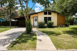 206 Bohman St, Cuero, TX 77954 - Photo 1