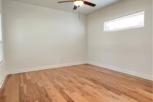 611 N Guenther Ave, New Braunfels, TX 78130 - Photo 21