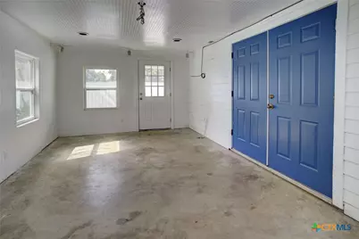 1322 N Avenue F #A, Shiner, TX 77984 - Photo 35