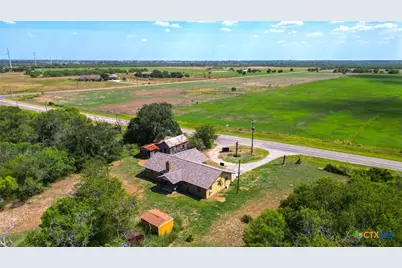 150 Fm 1303, Floresville, TX 78114 - Photo 3
