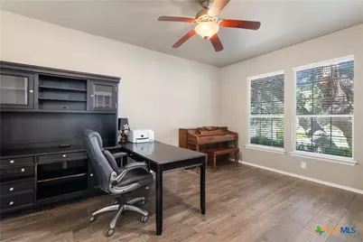 229 Bending Oak, New Braunfels, TX 78132 - Photo 5