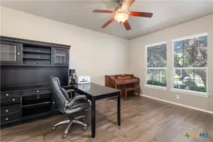 229 Bending Oak, New Braunfels, TX 78132 - Photo 5
