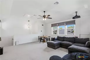 605 S Wheeler St, Victoria, TX 77901 - Photo 11