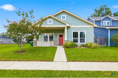 605 S Wheeler Street, Victoria, TX 77901 - Photo 1