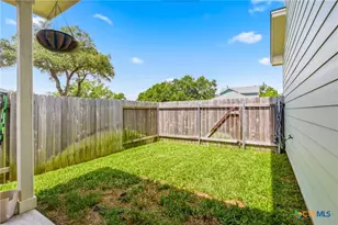 605 S Wheeler St, Victoria, TX 77901 - Photo 23