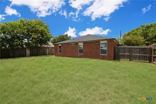 2007 Miller St, Belton, TX 76513 - Photo 27