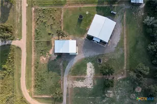206 Deer Trail Ln, Goliad, TX 77963 - Photo 5