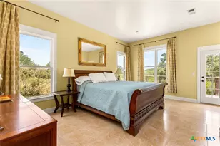 2188 Bretzke Ln, New Braunfels, TX 78132 - Photo 13
