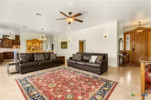 2188 Bretzke Ln, New Braunfels, TX 78132 - Photo 7