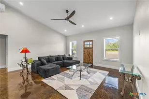 862 Baecker Rd, Goliad, TX 77963 - Photo 19