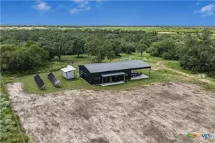 862 Baecker Rd, Goliad, TX 77963 - Photo 11