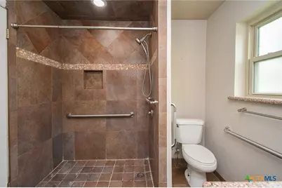 201 Canterbury Lane, Victoria, TX 77904 - Photo 23