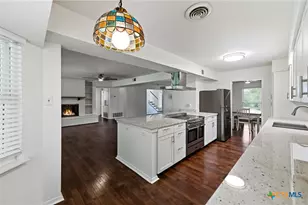 7503 Quail Run Dr, San Antonio, TX 78209 - Photo 17