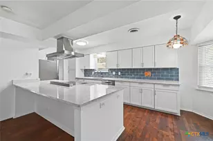 7503 Quail Run Dr, San Antonio, TX 78209 - Photo 13