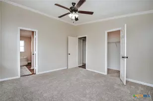 807 E Mesquite Ln, Victoria, TX 77901 - Photo 19