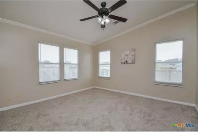 807 E Mesquite Lane, Victoria, TX 77901 - Photo 17