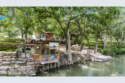 8570 River Road, New Braunfels, TX 78132 - Photo 47