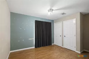 504 Maplewood Dr, Victoria, TX 77901 - Photo 9