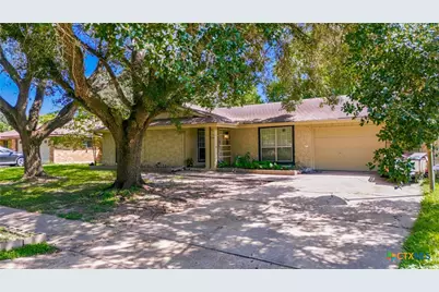 504 Maplewood Drive, Victoria, TX 77901 - Photo 1
